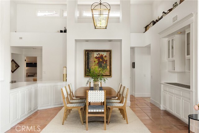 Building Photo - 10 Soto Grande Dr