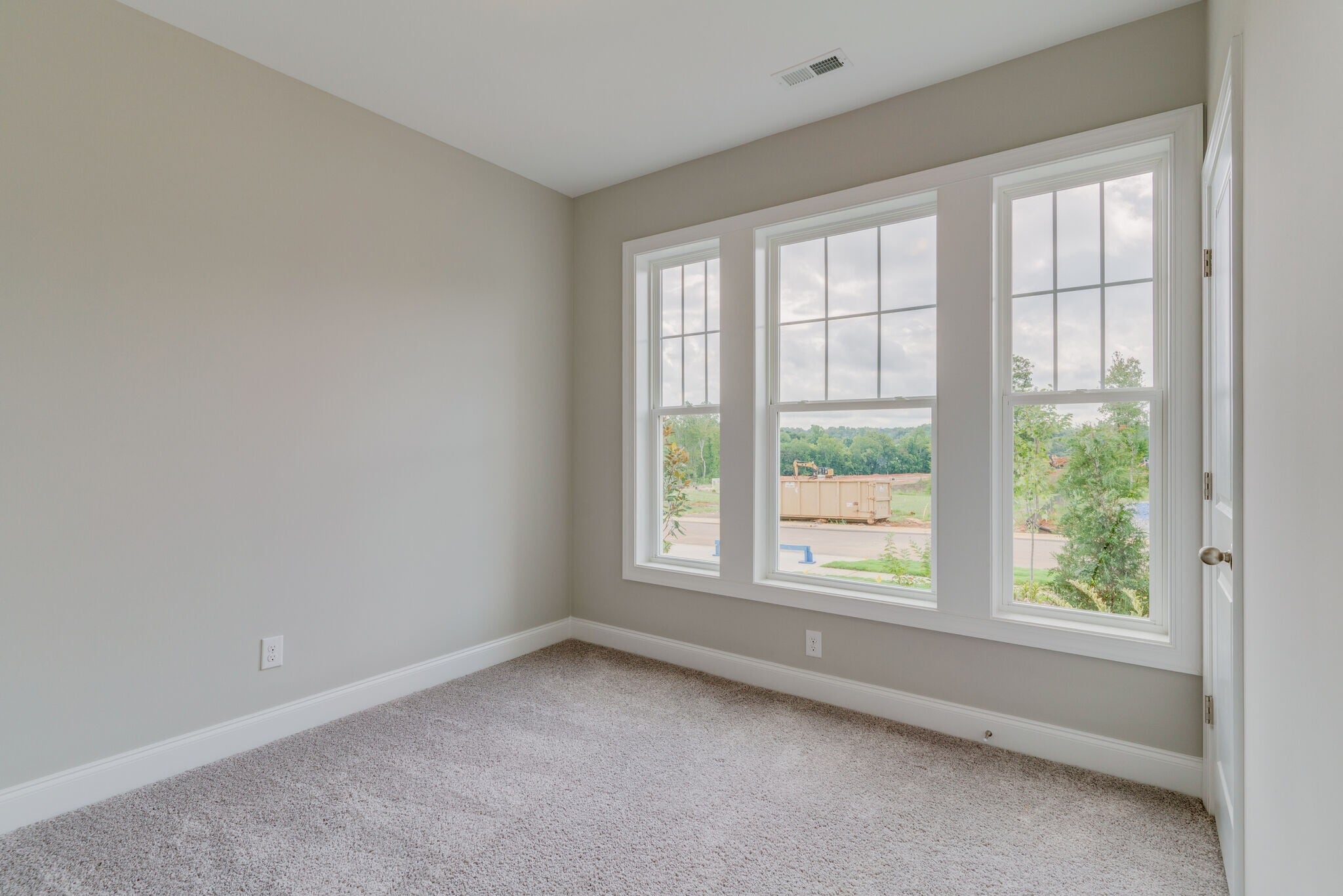 Building Photo - 208 Woodhall Ct