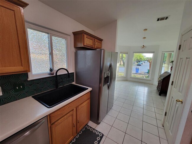 Building Photo - 17745 Loch Linnhe Loop