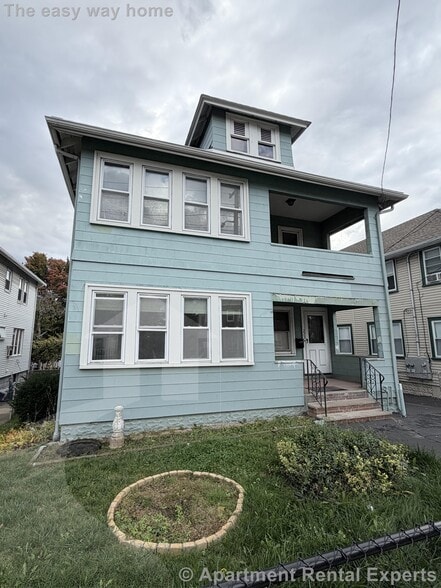 Primary Photo - 225 Riverside Ave