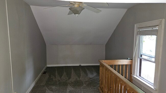 Building Photo - 138 Winney Hill Rd