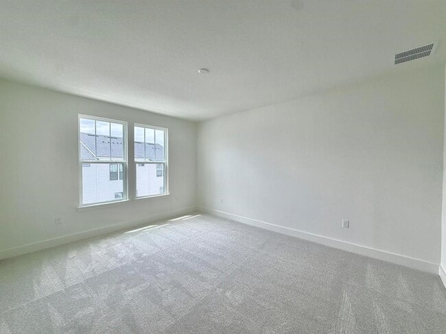 Building Photo - 15190 Groveside Rd