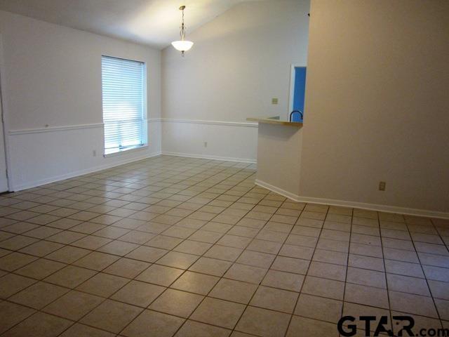 Building Photo - 103 Wendy Dr