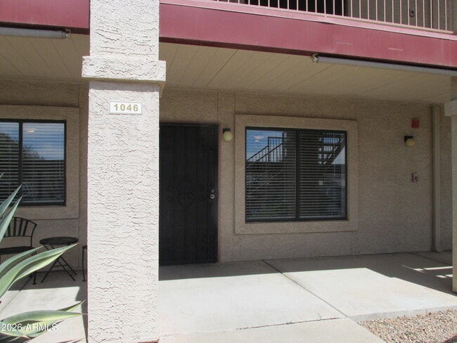 Building Photo - 1440 N Idaho Rd