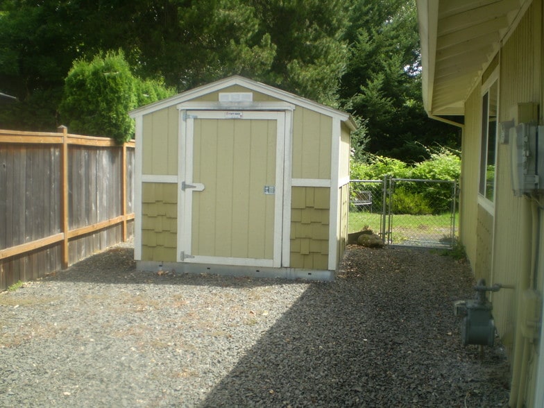 Tuff Shed - 11350 SW Ironwood Loop