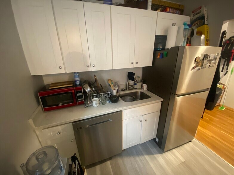 Building Photo - 15 South St