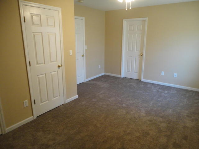 Building Photo - Osburn Rd