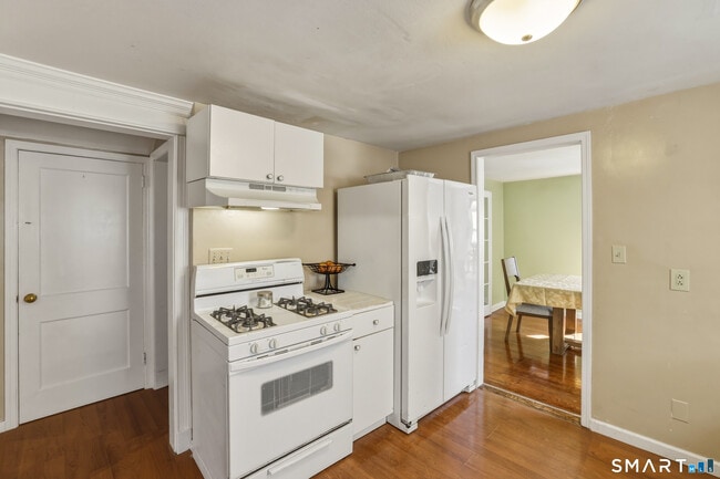 Building Photo - 26 St Augustine St