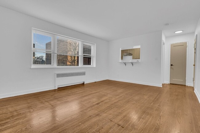 Building Photo - Edgar Gardens Apartments Studio