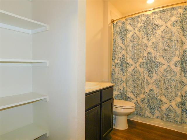 Building Photo - 11217 Pecan Crk Dr