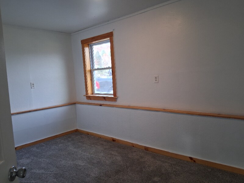 Building Photo - 17 Dickey Ln