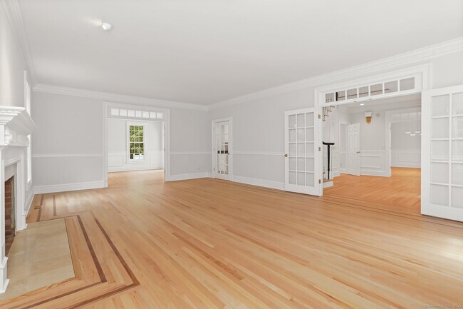 Building Photo - 5 Winthrop Hill