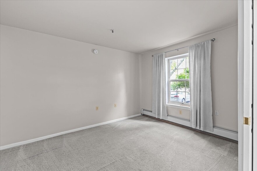 Bedroom 1 - 340 Hildred Dr