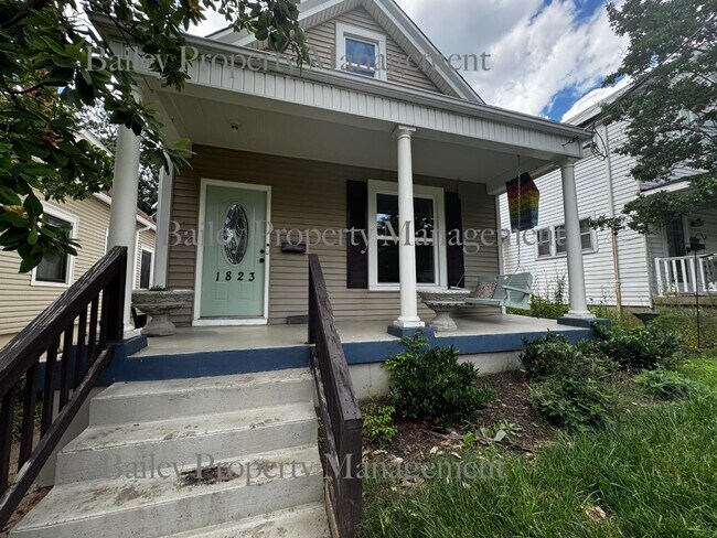 Building Photo - 1823 Stevens Ave