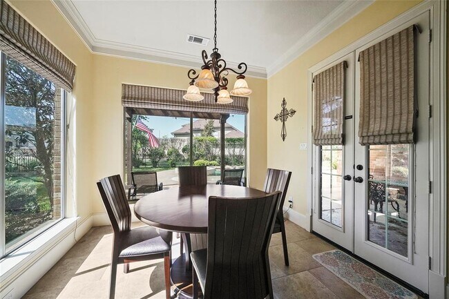 Building Photo - 25207 Hideaway Run Dr