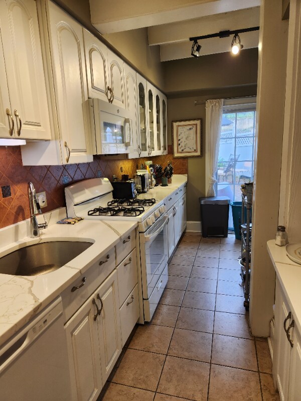 Building Photo - 2103 37th St NW