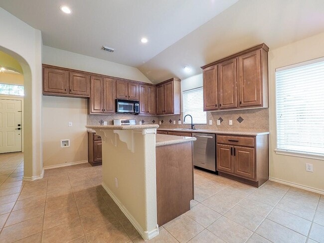 Building Photo - 3822 Vallarta Ln