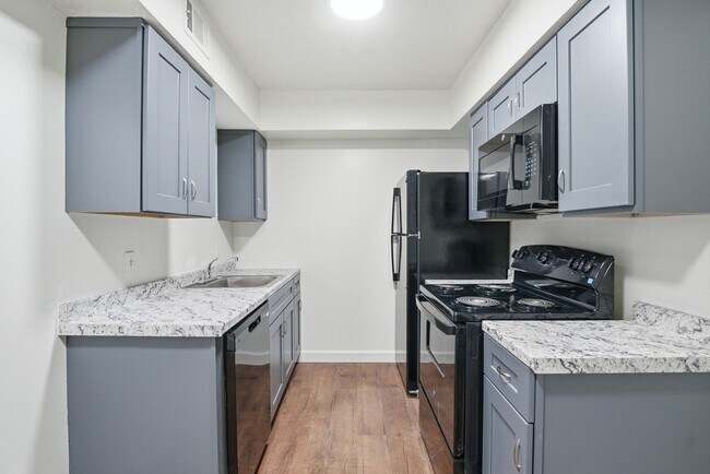 Interior Photo - The Pines at Manhattan