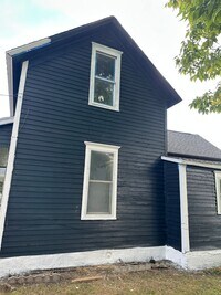 Building Photo - Charming 2 Bedroom 1 Bath Home for Rent