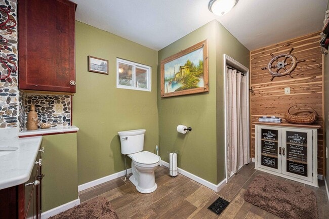 Building Photo - Beautiful 3 Bedroom Fully Furnished House ...