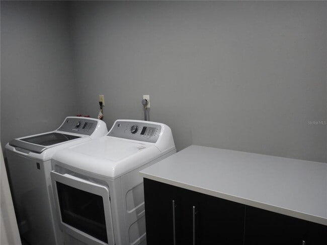 Building Photo - 2746 Orchid Oaks Dr