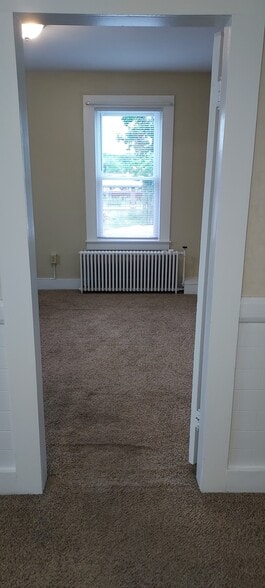 Building Photo - 254 N Colony St