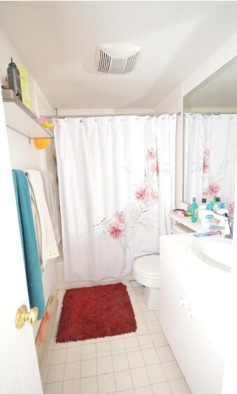 Building Photo - 1742 Washington St