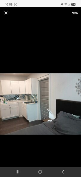 Building Photo - 7047 SE 118th Dr