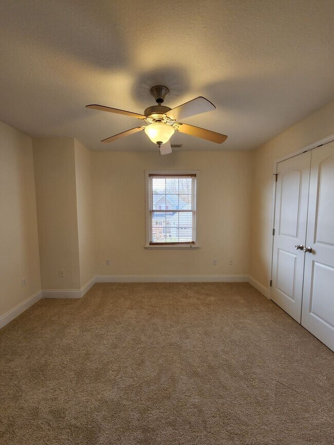 Building Photo - 45 Viera Dr