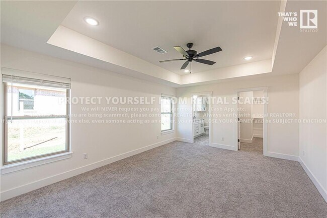 Building Photo - 44 Watson Ln