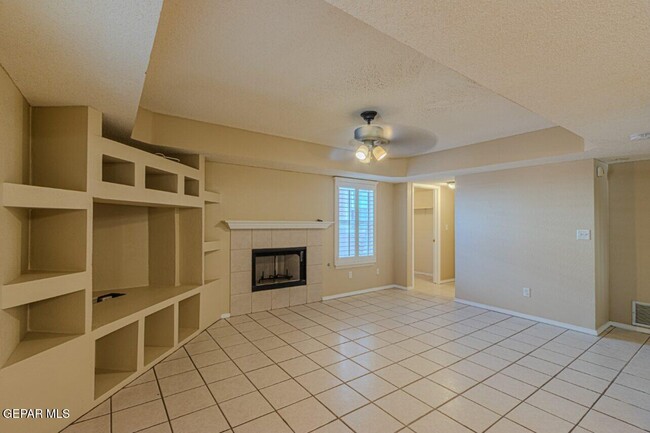 Building Photo - 1317 Amber Morgan Dr