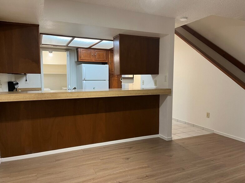 Building Photo - 4195 Baker Ln