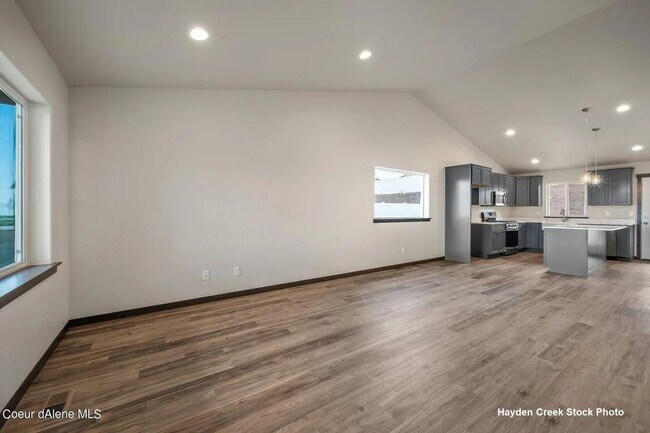 Building Photo - Beautiful Newer 3 Bedroom Home in Brookshire – Mountain Views!