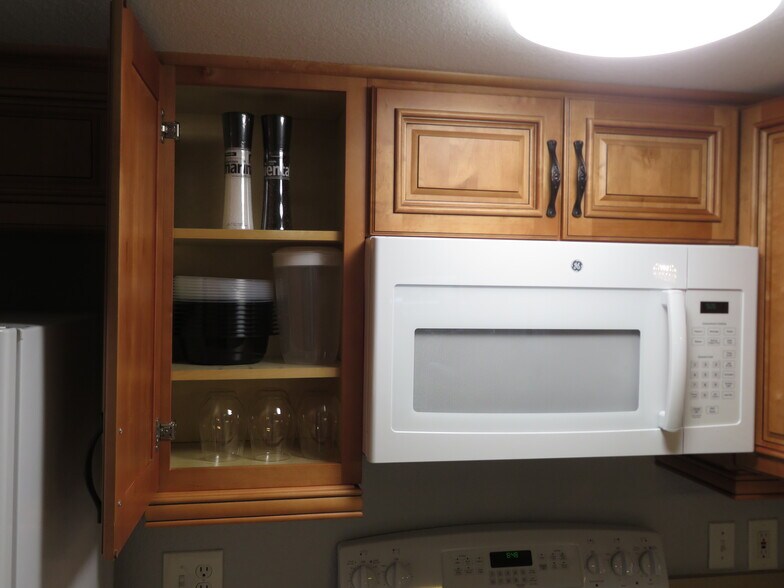 Kitchen. - 850 S Tamiami Trl