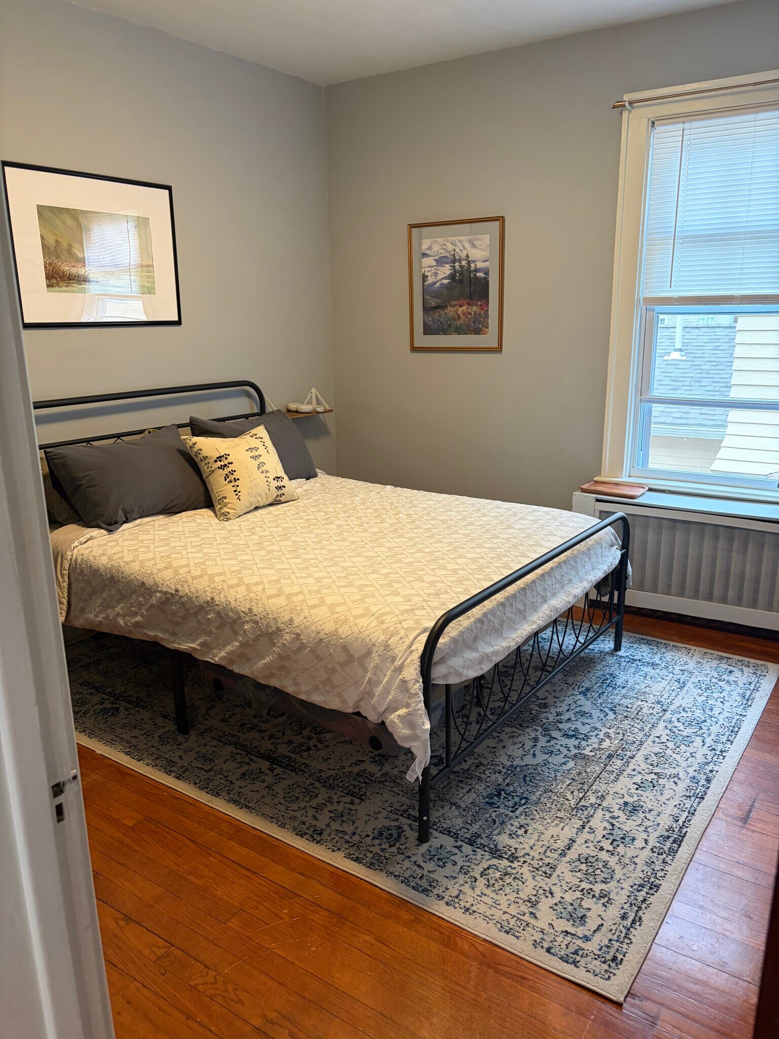 Building Photo - 18 Terrace Ave