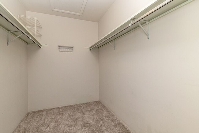 Building Photo - 3022 S Wheeling Way