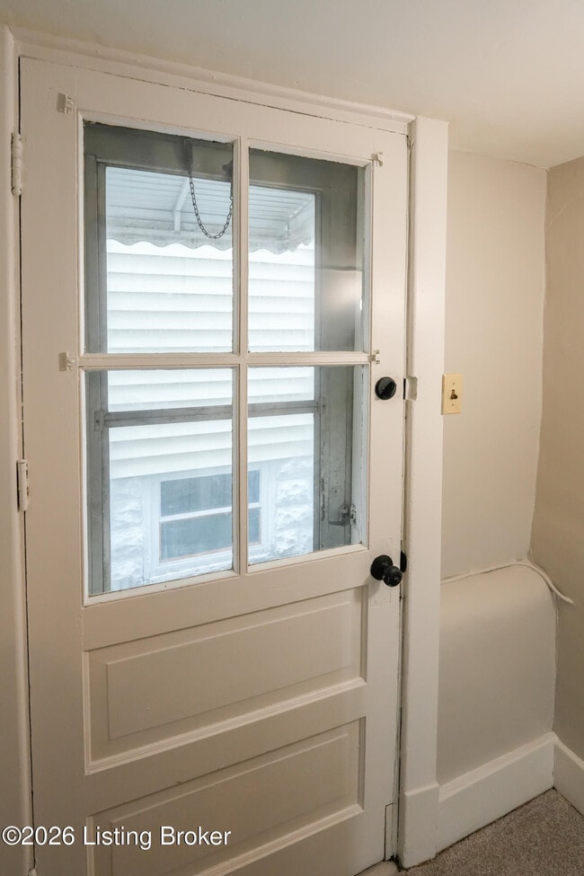 Building Photo - 908 Lydia St