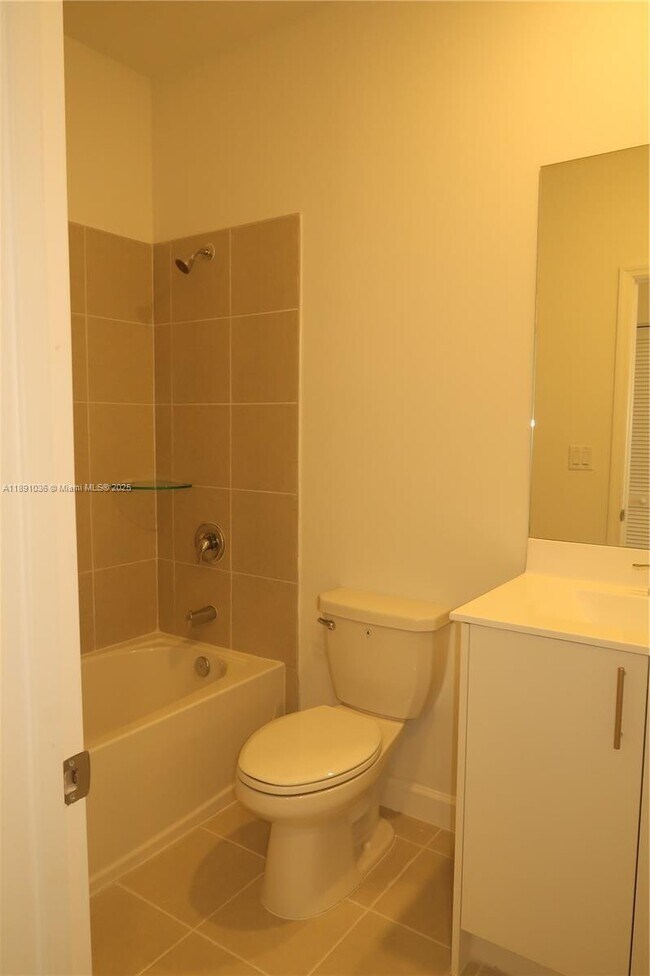 Building Photo - 1509 SE 27th Rd