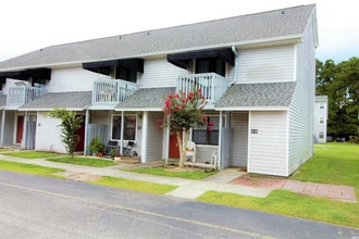 Building Photo - 801 Burcale Rd