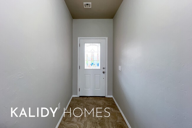 Building Photo - 2901 Cider Mill Ln