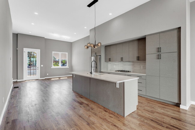 Building Photo - 2166 Bristol Cove