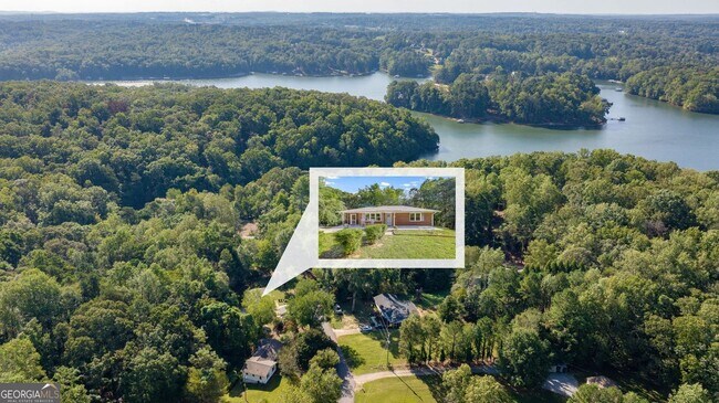 Building Photo - 4041 Fincher Dr