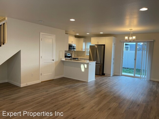 Building Photo - 2 br, 1.5 bath House - 185 Northridge Terrace