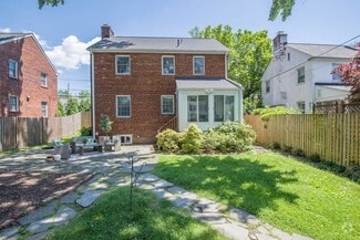 Building Photo - 9412 Colesville Rd