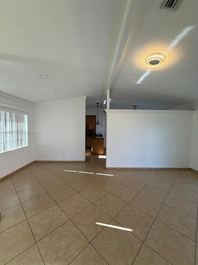 Building Photo - 17035 SW 107th Ct