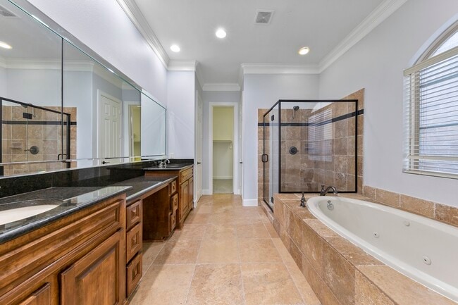 Building Photo - 3319 Bingham Manor Ln