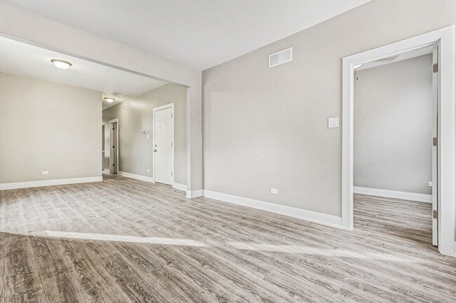 Building Photo - 1503 W Taylor St