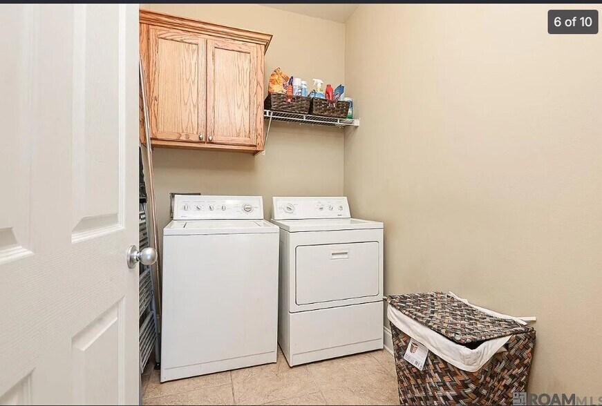 There will be a new washer before move-in - 16950 River Birch Ave