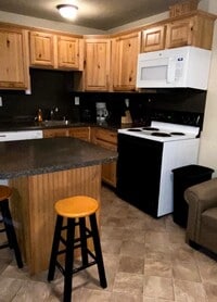 Building Photo - Country Aire Lane Apartment Homes