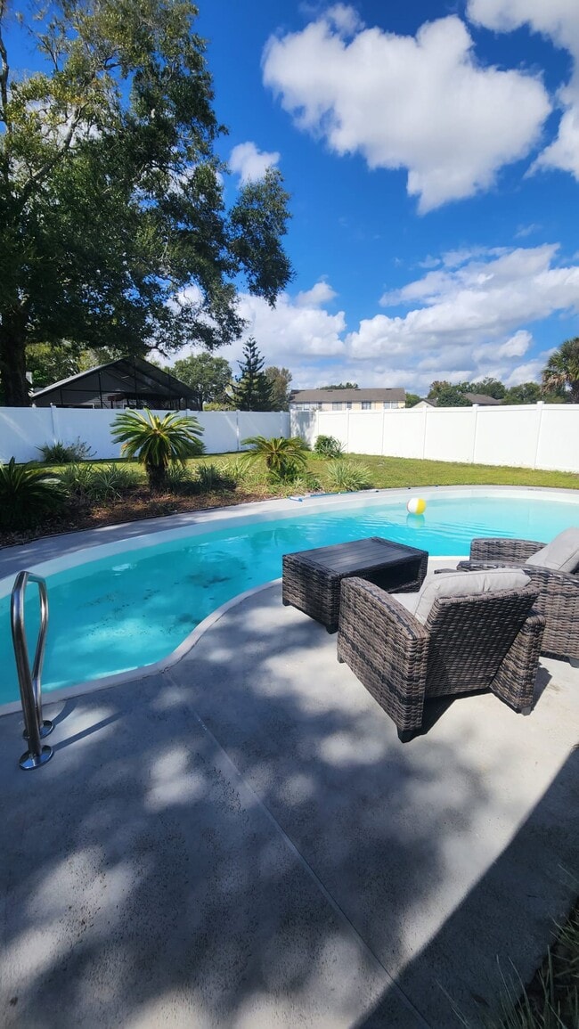 Building Photo - 2905 Autumnwood Trail